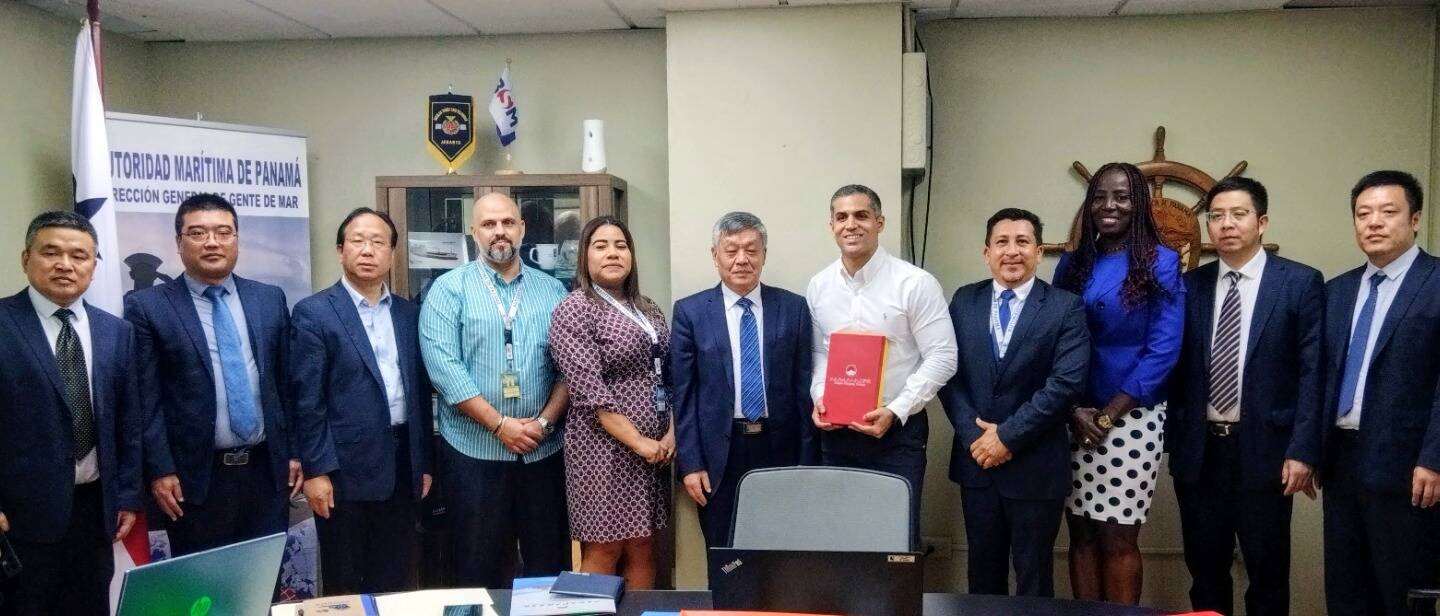 AMP EXPLORA OPORTUNIDADES DE COOPERACIÓN ACADÉMICA PARA BENEFICIO DE LA GENTE DE MAR