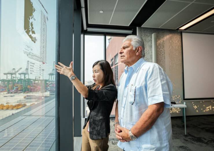 MULINO VISITA LA TERMINAL AUTOMATIZADA MÁS GRANDE DEL MUNDO: EL PUERTO DE TUAS, EN SINGAPUR